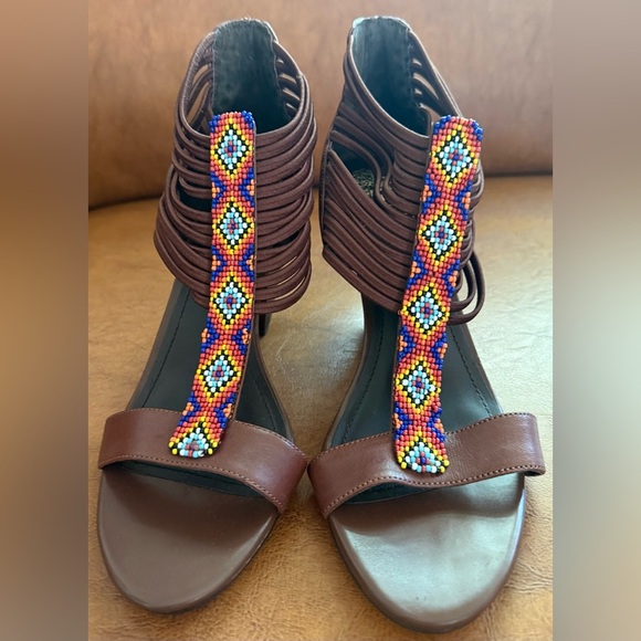 Vince Camuto Beaded T-Strap Cone-Heel Sandals Brown Size 9B / EU 39 NWOT - Picture 3 of 6